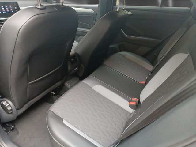 Volkswagen T-Roc 1.5 TSI DSG