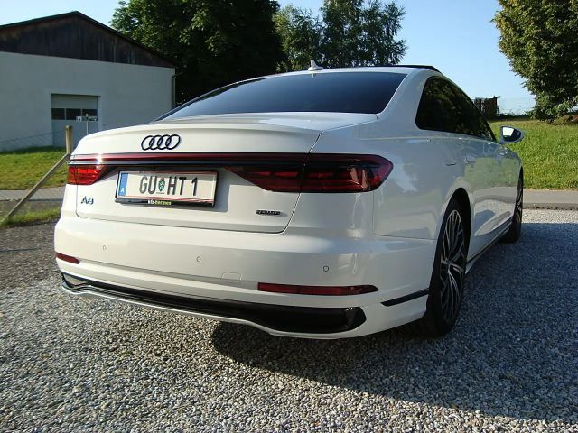 Audi S8 60 TFSI Hybride Quattro