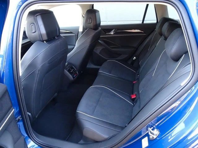 Volkswagen Passat 2.0 TDI Business DSG Variant