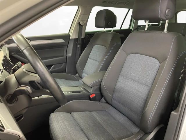 Volkswagen Passat GTE Variant