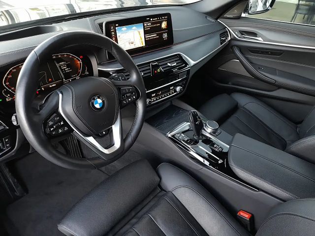BMW 530 530d Luxury Line Touring