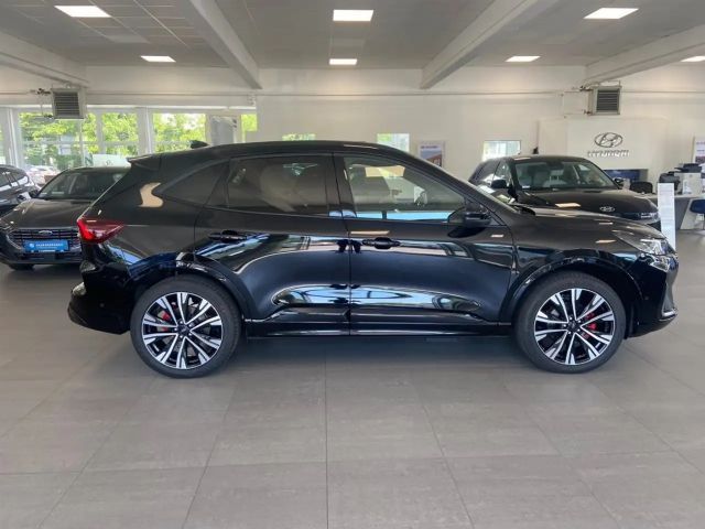 Ford Kuga Plug in Hybrid ST Line X