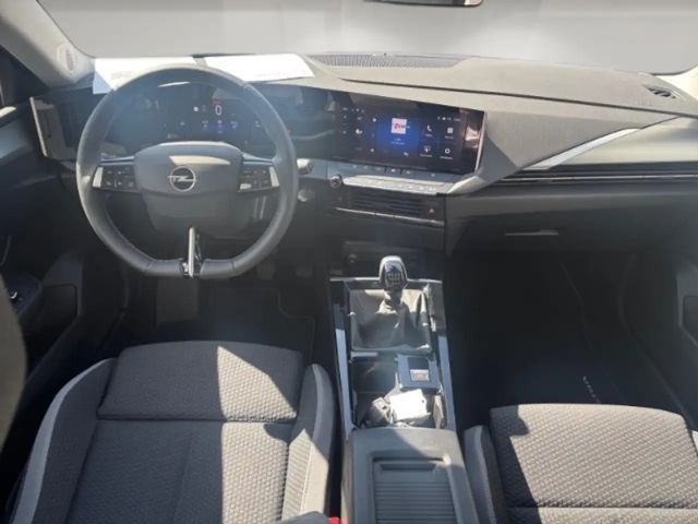 Opel Astra 1.2 Turbo Enjoy Turbo