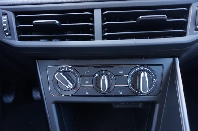 Volkswagen Taigo TSI LED AHK SH PDC Klima DAB+