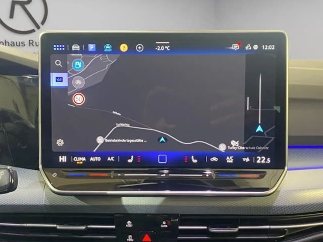 Volkswagen Golf 1.5 TSI Golf VIII