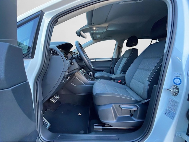 Volkswagen Touran 1.5 TSI DSG Move