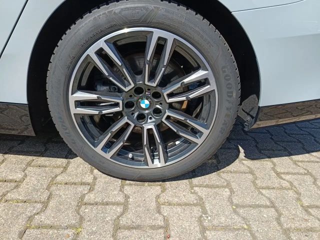 BMW 540 540d M-Sport Touring xDrive