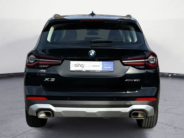 BMW X3 xDrive30i