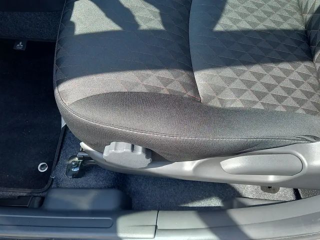 Mitsubishi Space Star Star