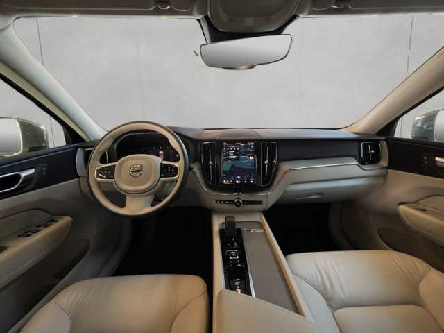 Volvo XC60 Core