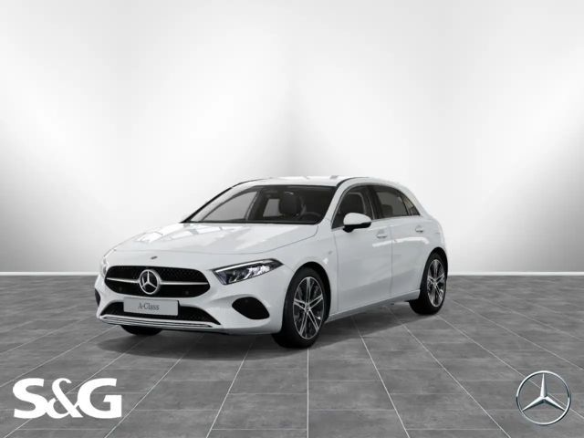 Mercedes-Benz A 250 A 250 e