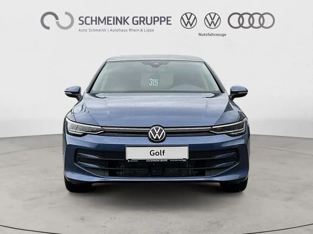Volkswagen Golf 1.5 TSI Golf VIII Life