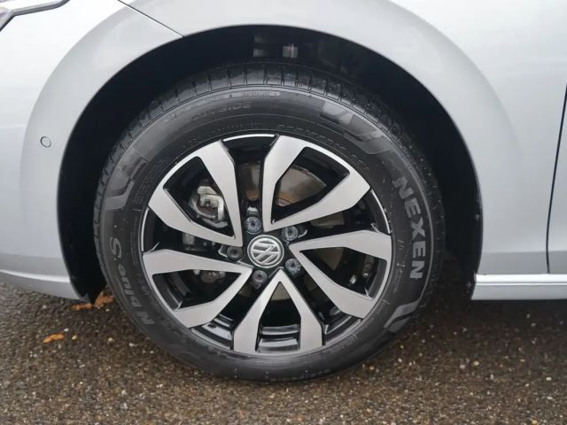 Volkswagen Golf 1.5 eTSI Golf VIII