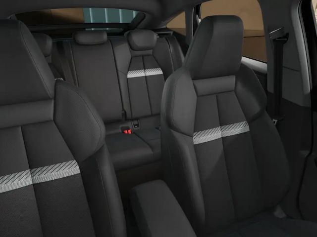 Audi Q4 e-tron 45 e-tron 210 kW Keyless VC