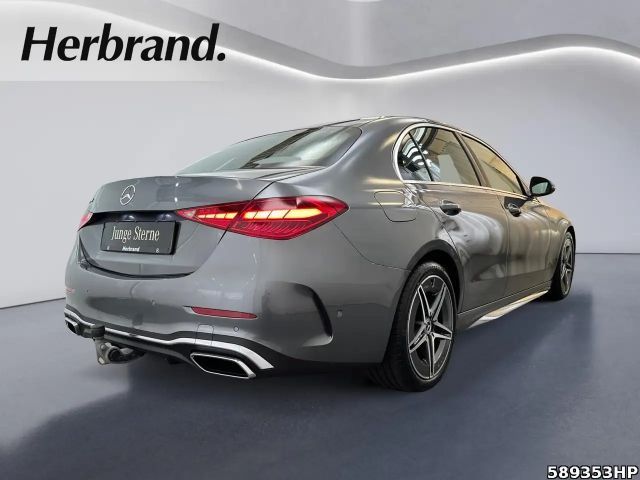 Mercedes-Benz C 220 AMG Line C 220 d Sedan