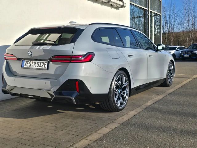 BMW 530 530e M-Sport Touring