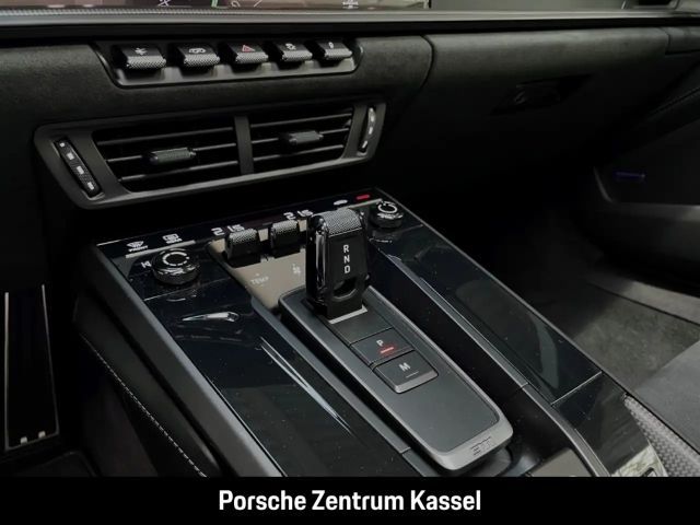 Porsche 992 Cabrio Carrera GTS Turbo