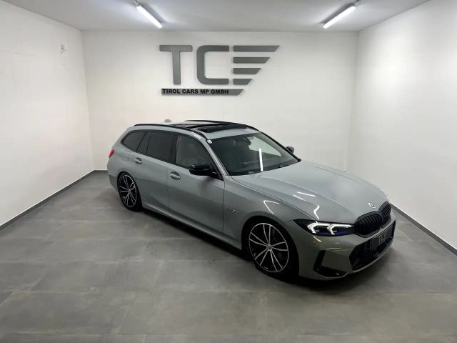 BMW 330 330e Touring xDrive
