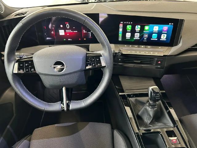 Opel Astra GS-Line Grand Sport