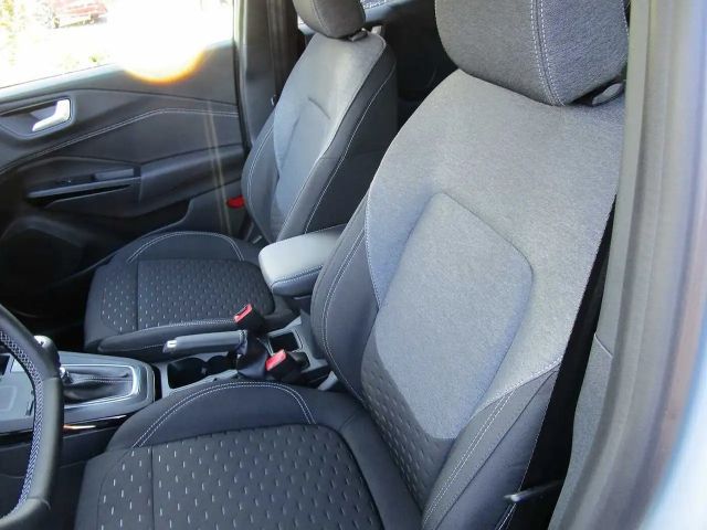 Ford Puma EcoBoost Titanium