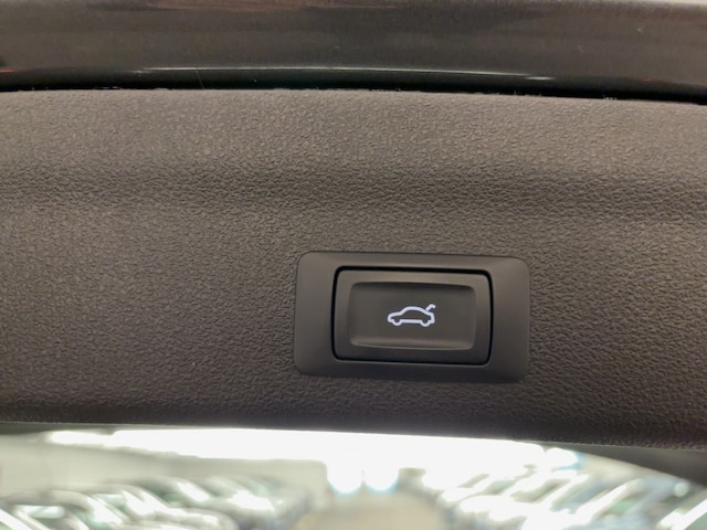 Audi S6 Avant Quattro