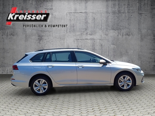 Volkswagen Golf 1.5 eTSI DSG Variant