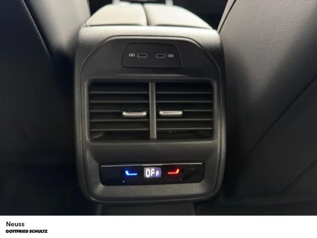 Volkswagen Passat 2.0 TDI DSG R-Line Style