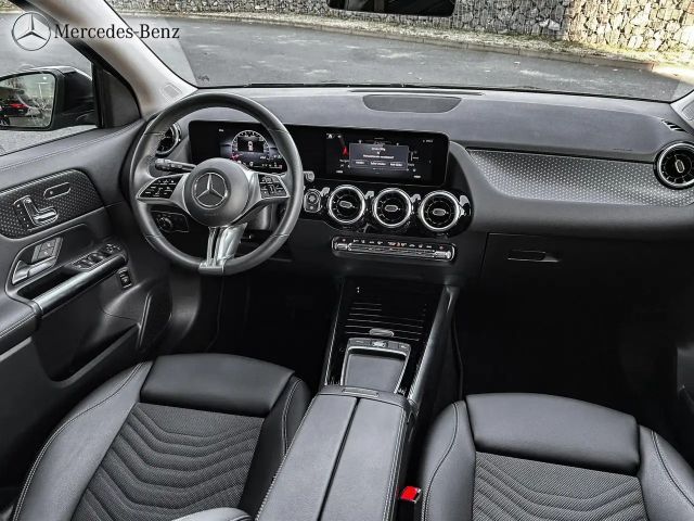 Mercedes-Benz GLA 200 GLA 200 d