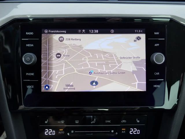 Volkswagen Passat 1.5 TSI Business DSG Variant