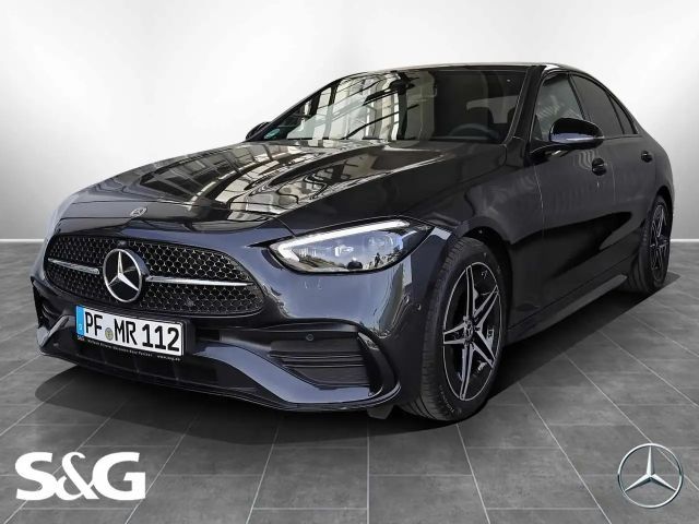 Mercedes-Benz C 200 AMG Line Sedan