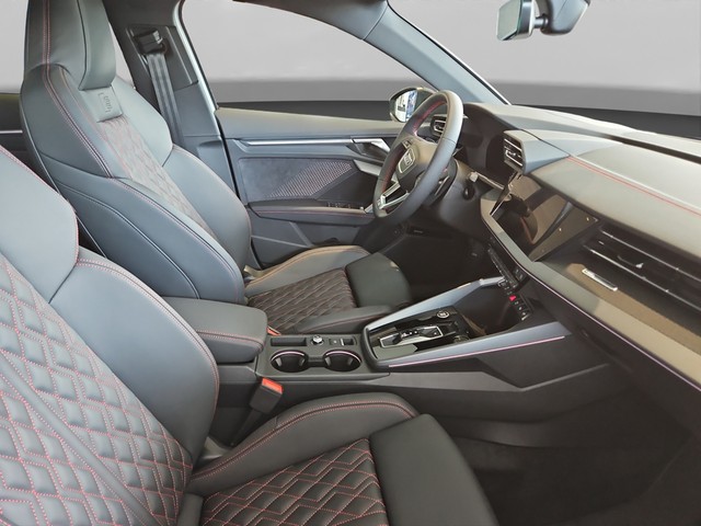 Audi A3 35 TFSI S-Line S-Tronic Sportback