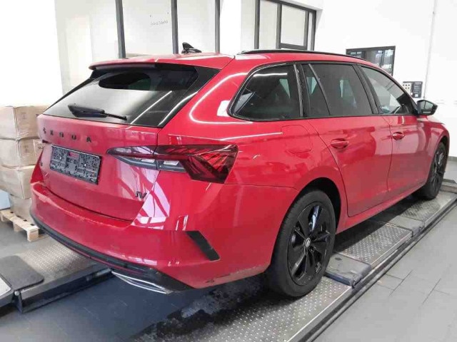 Skoda Octavia 1.4 TSI Combi RS iV