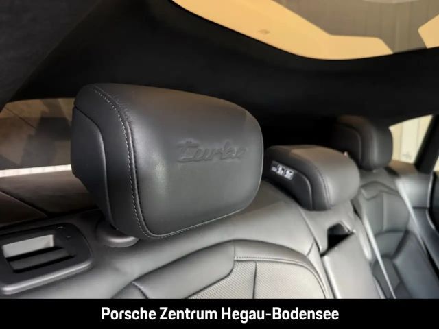 Porsche Taycan Cross Turismo Turbo