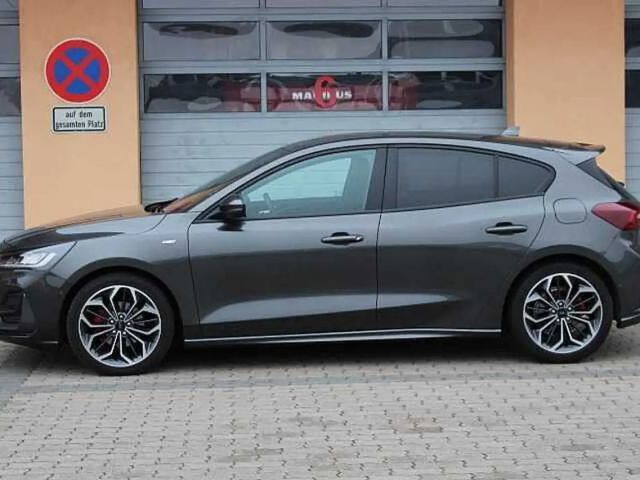Ford Focus ST Line