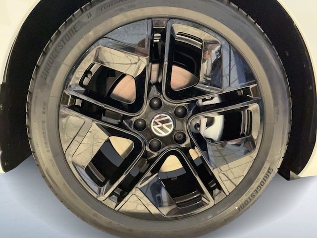 Volkswagen Passat DSG IQ.Drive R-Line