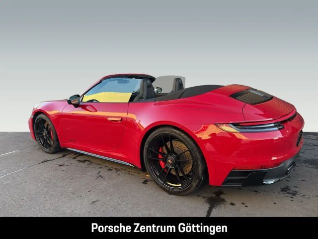 Porsche 992 4 Cabrio Carrera GTS