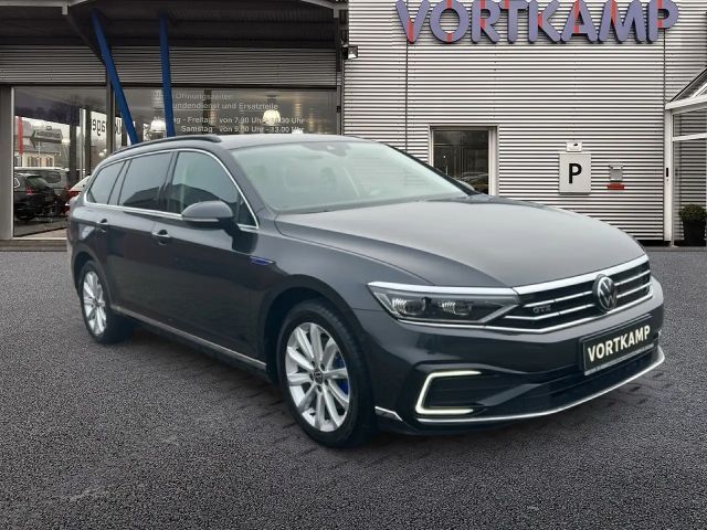 Volkswagen Passat GTE Variant