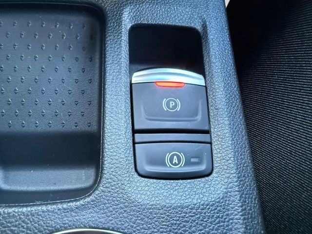 Mitsubishi Grandis HEV