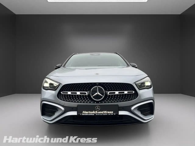 Mercedes-Benz GLA 220 4MATIC AMG Line