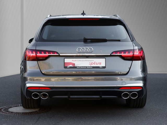 Audi S4 Avant Quattro