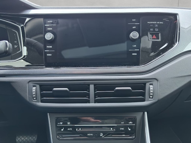 Volkswagen Polo 1.0 TSI DSG Style