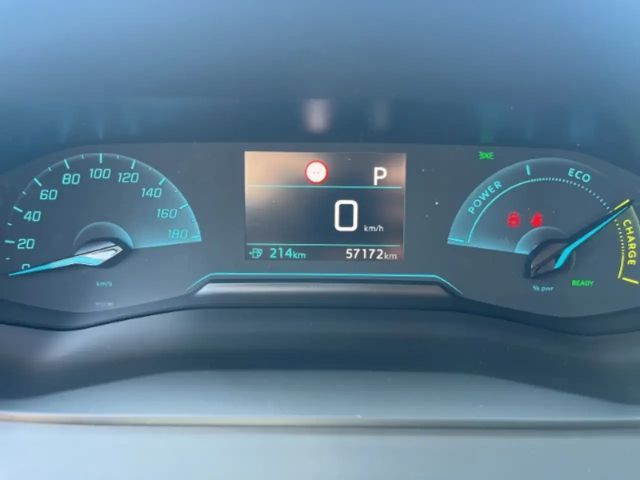 Peugeot E-2008 Allure Pack