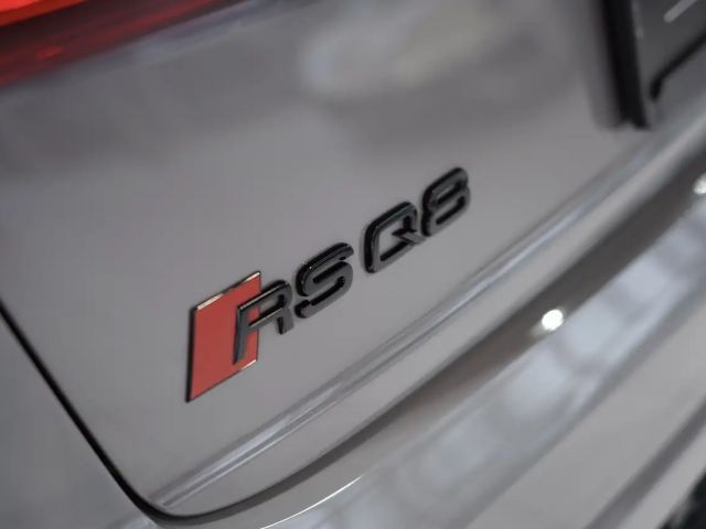 Audi RS Q8 Quattro