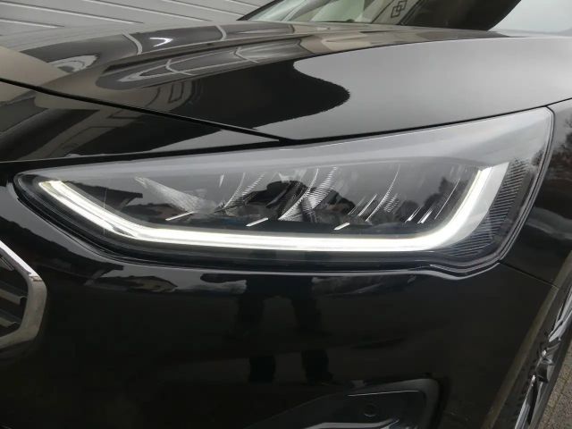 Ford Focus Titanium Wagon