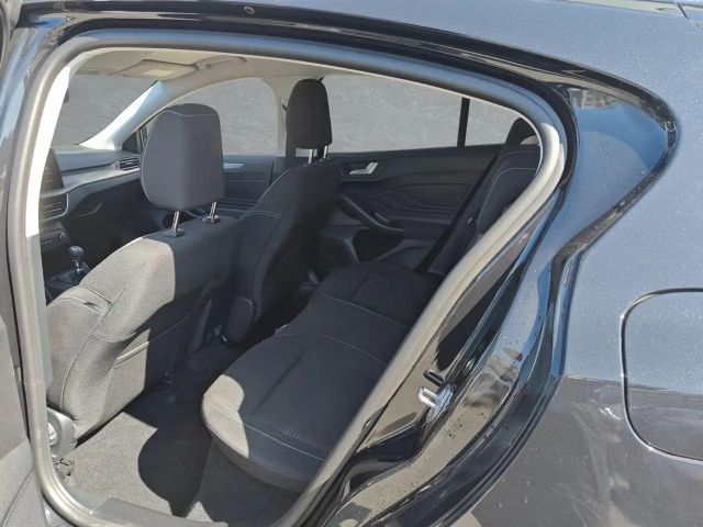 Ford Focus EcoBoost Titanium