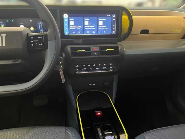 Fiat Grande Panda E La Prima