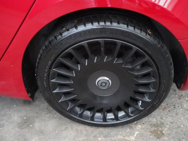 Tesla Model 3 AWD Long Range