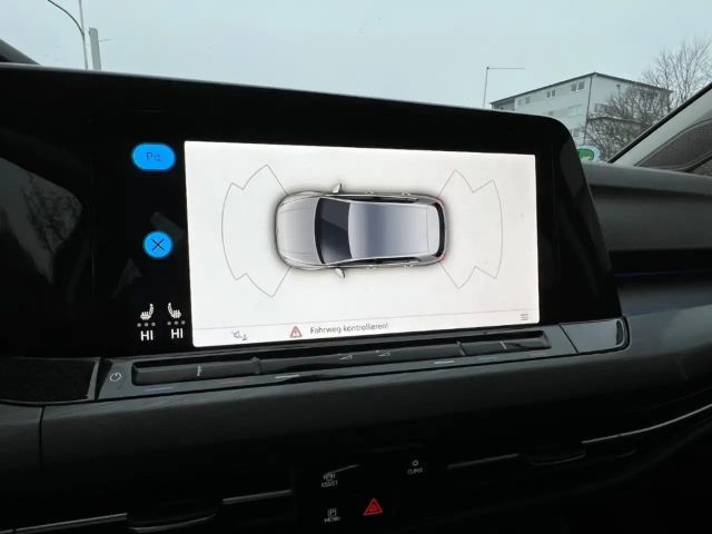 Volkswagen Golf 1.5 TSI Style