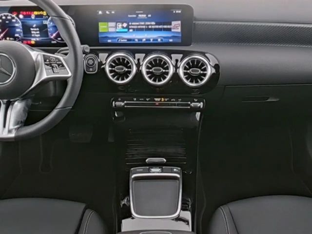 Mercedes-Benz A 180 Progressive