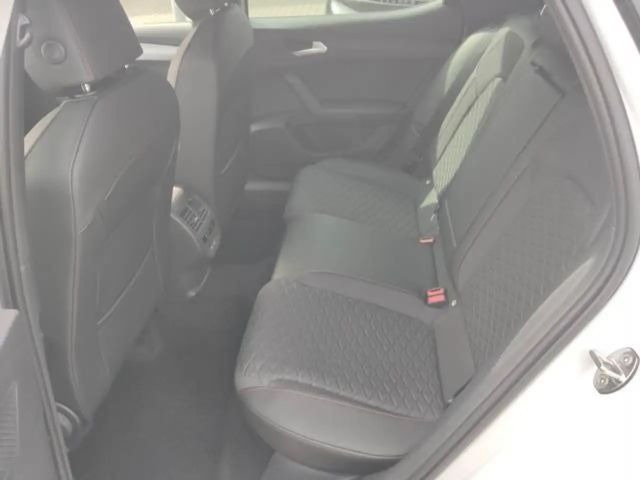 Seat Leon 1.5 eTSI DSG FR-lijn